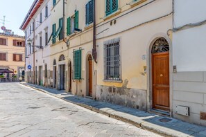 Exterior - Serenity - Sweet Dreams in Florence (Firenze)