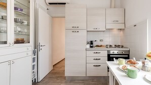 Coffee/tea maker, fridge, microwave, oven - Serenity - Sweet Dreams in Florence (Firenze)