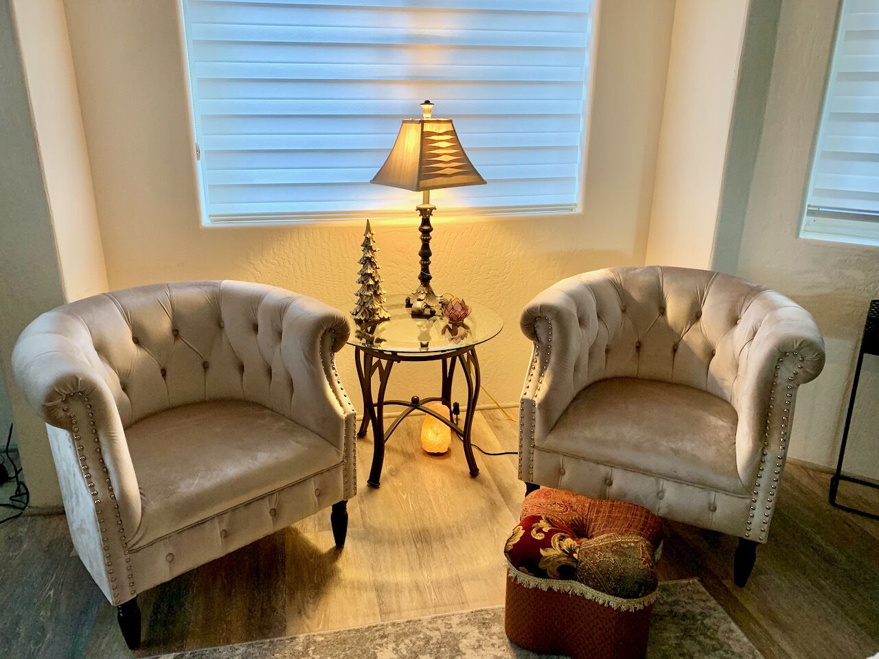 Centrally Located @ Heart Of Sedona W New Hottub, King & 2 Queens, Dog Friendly! - Sedona, AZ
