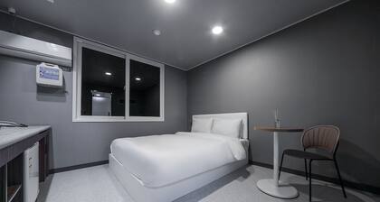 Cheongsong Baegunjang Motel