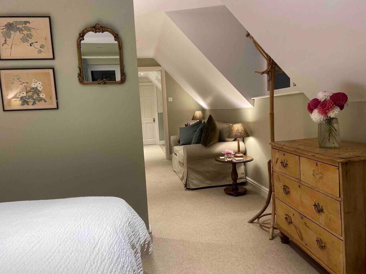 Stylish getaway in the heart of the Pewsey Vale