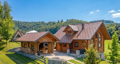 House Of Nature With Sauna And Tents, Planina pri Sevnici, Slovenia
