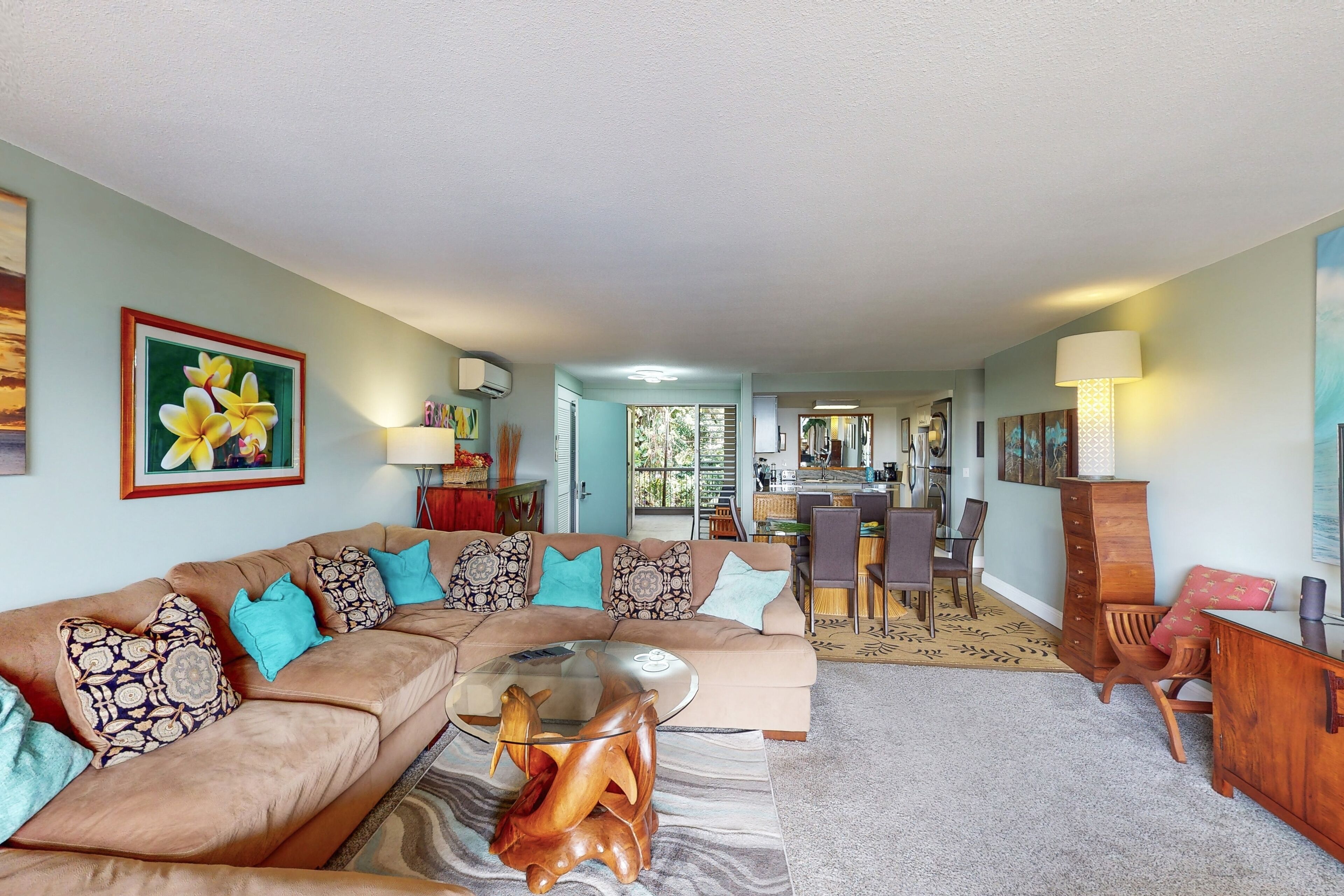 Tv, dvd-afspiller, stereoanlæg