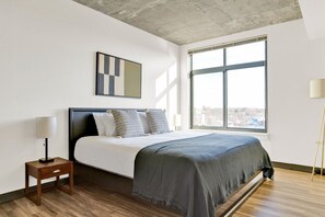 1 chambre, fer et planche Ă repasser, Wi-Fi, draps fournis