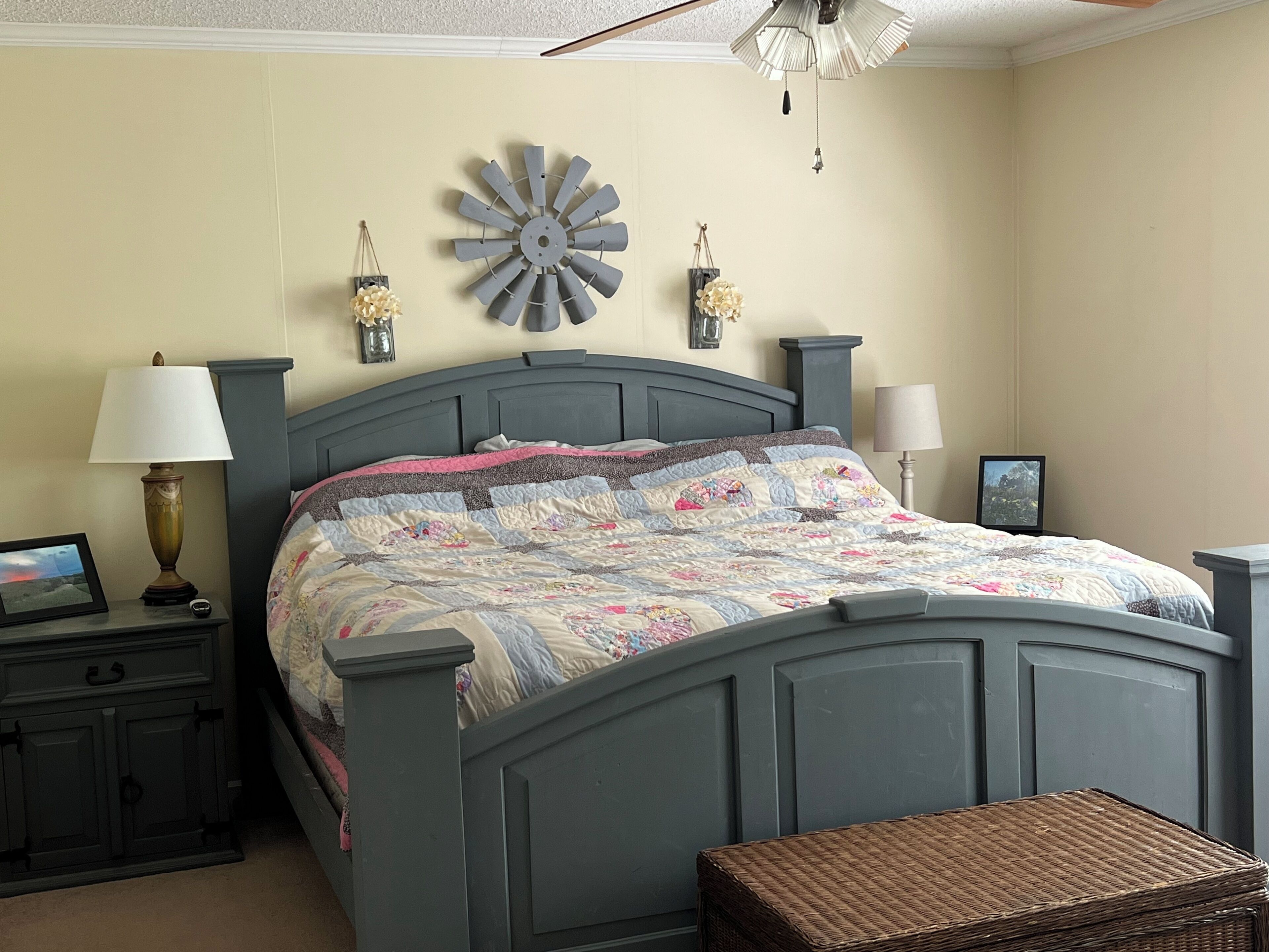 3 bedrooms, desk, free WiFi, bed sheets