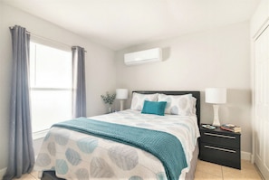 1 bedroom, desk, iron/ironing board, free WiFi