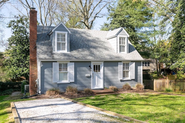 Situated on a quiet street in West Annapolis, the home is walkable to shops, restaurants and Navy Stadium.