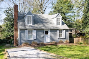 Situated on a quiet street in West Annapolis, the home is walkable to shops, restaurants and Navy Stadium.