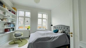 3 chambres, fer et planche à repasser, lit parapluie, Wi-Fi gratuit