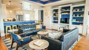 TV connectée, livres, chaîne hi-fi