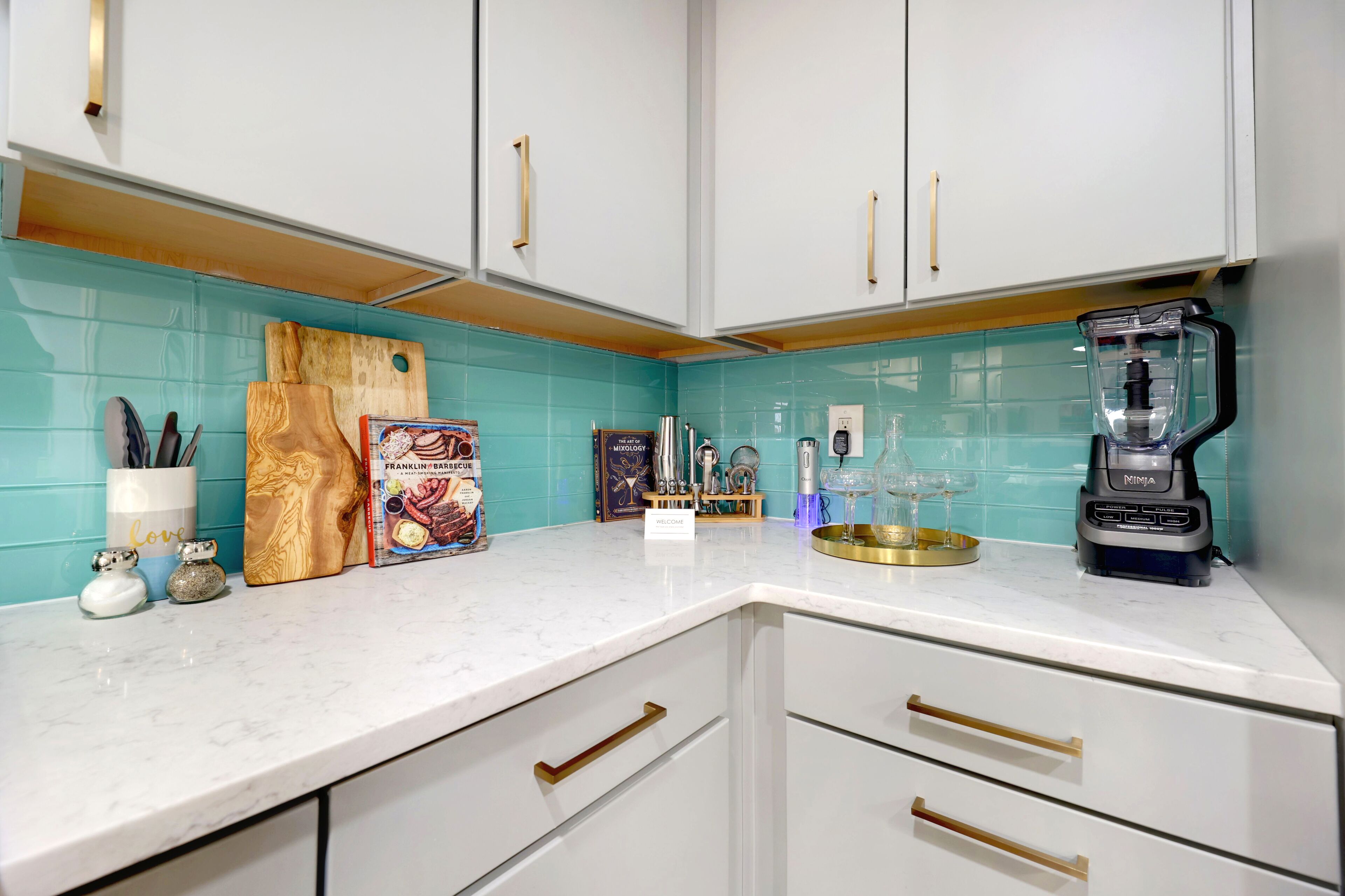 NEW Listing- Beautiful 3BR. Central. 2 miles from Q2 Stadium, Domain, more!