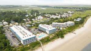 Exterior - Coastal condo w. ocean views, community pool + beach access. (Tybee Island)