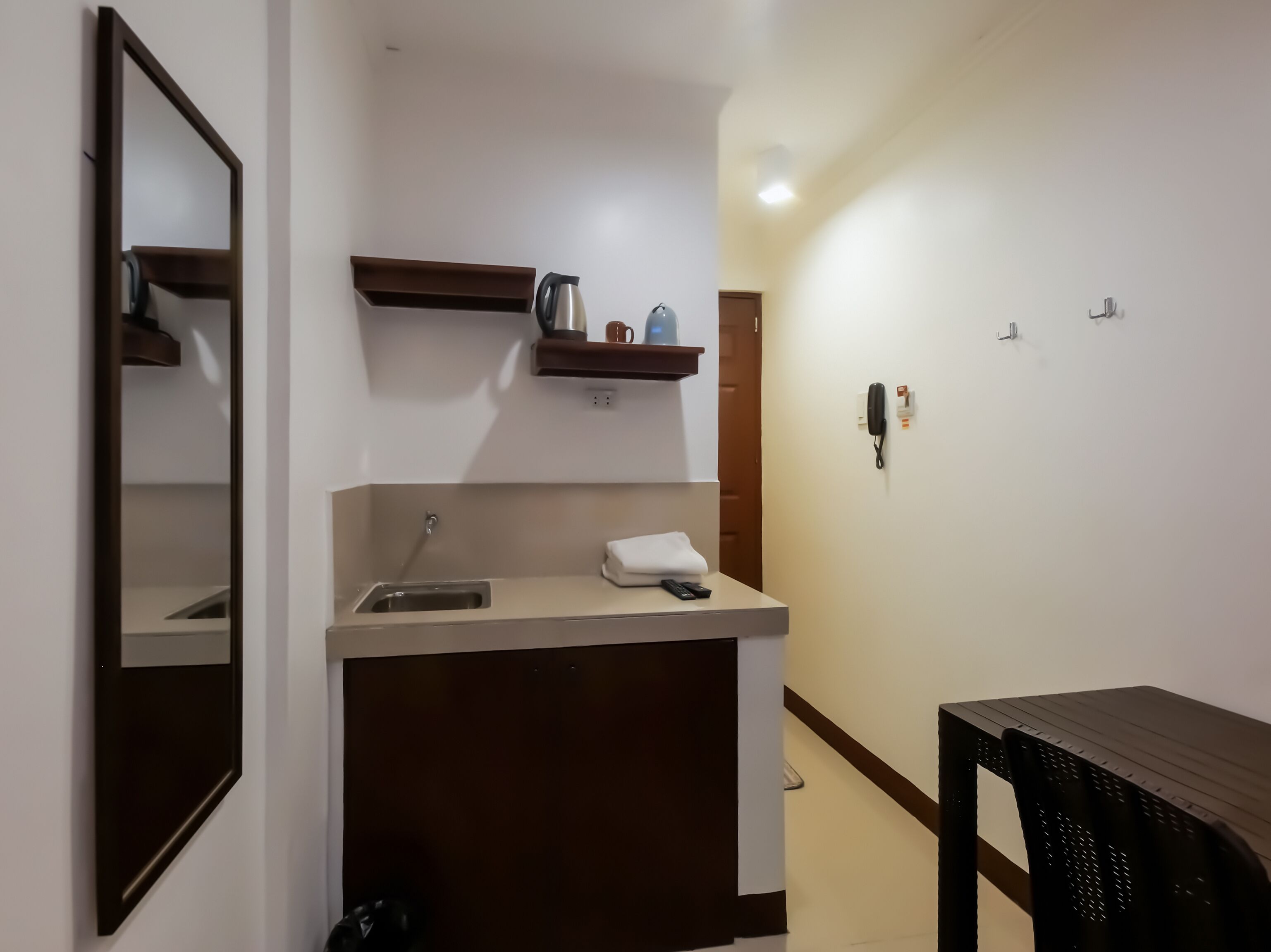 Desk, free WiFi, bed sheets