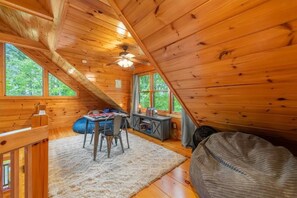 2 habitaciones, cuna de viaje, wifi y ropa de cama