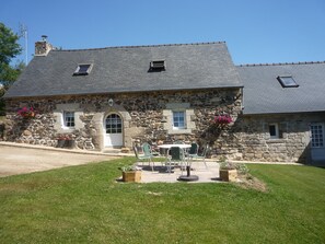 Esterni