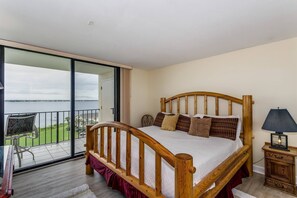 2 habitaciones, escritorio, tabla de planchar con plancha y wifi 