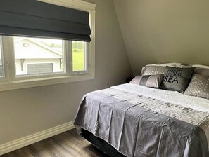 3 bedrooms, free WiFi, bed sheets