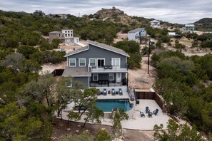 Exterior - Rare Find: Secluded Hillside Views w Swimming Pool (Canyon Lake)