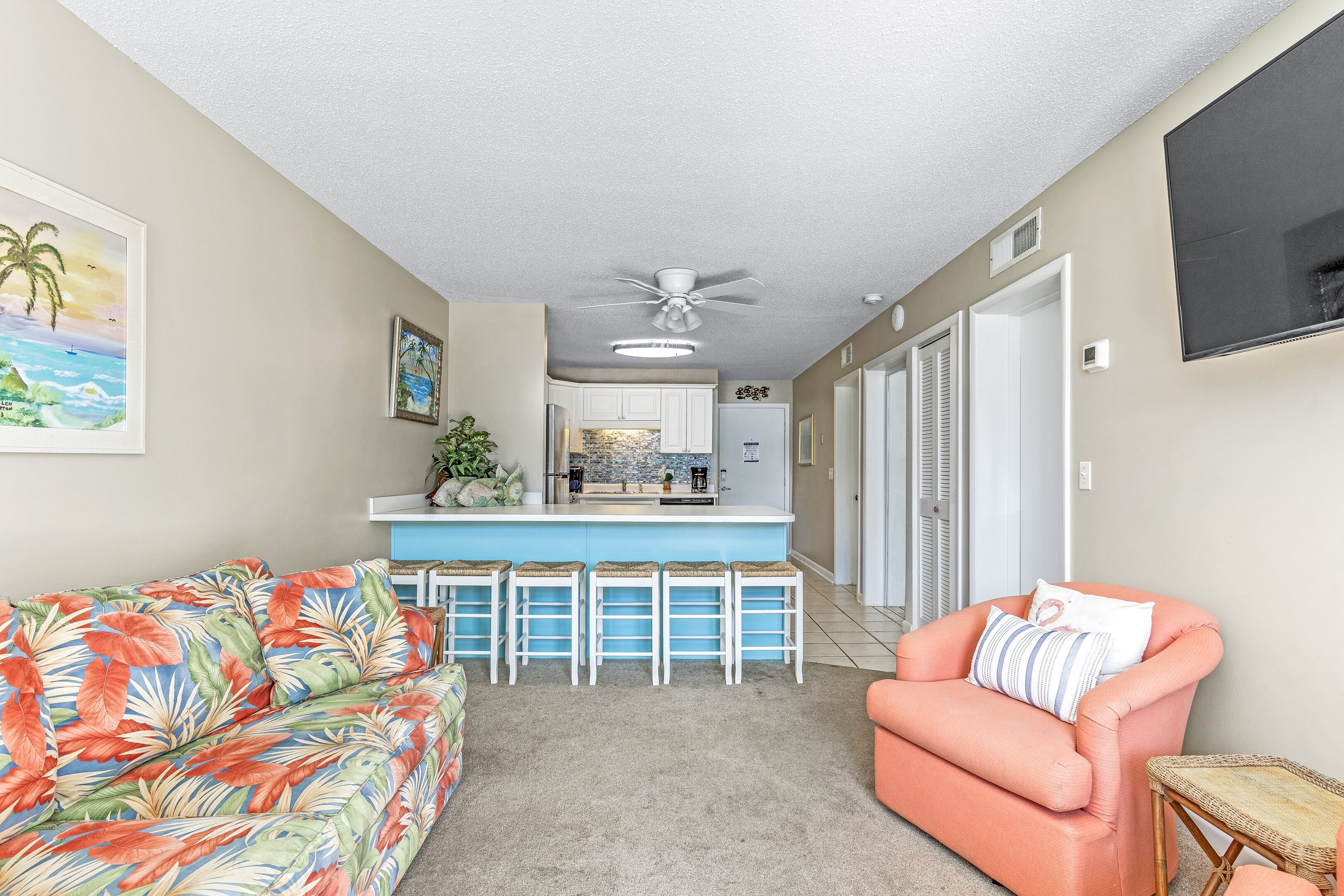 Family Friendly w/6 pools! | Resort Style Amenities & Restaurant! | My Beach Getaways