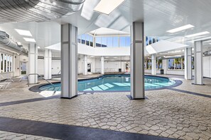 Piscine couverte