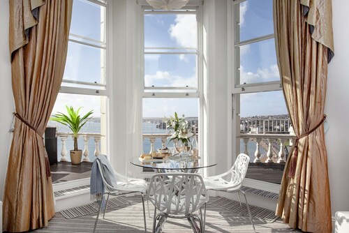 Sea-la-vie, Astor House -  an apartment that sleeps 4 guests  in 1 bedroom