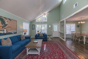 Smart TV, DVD player