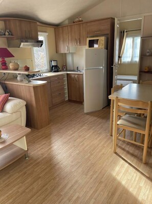 Interior - Mobile home for 4 people. (Arvert)