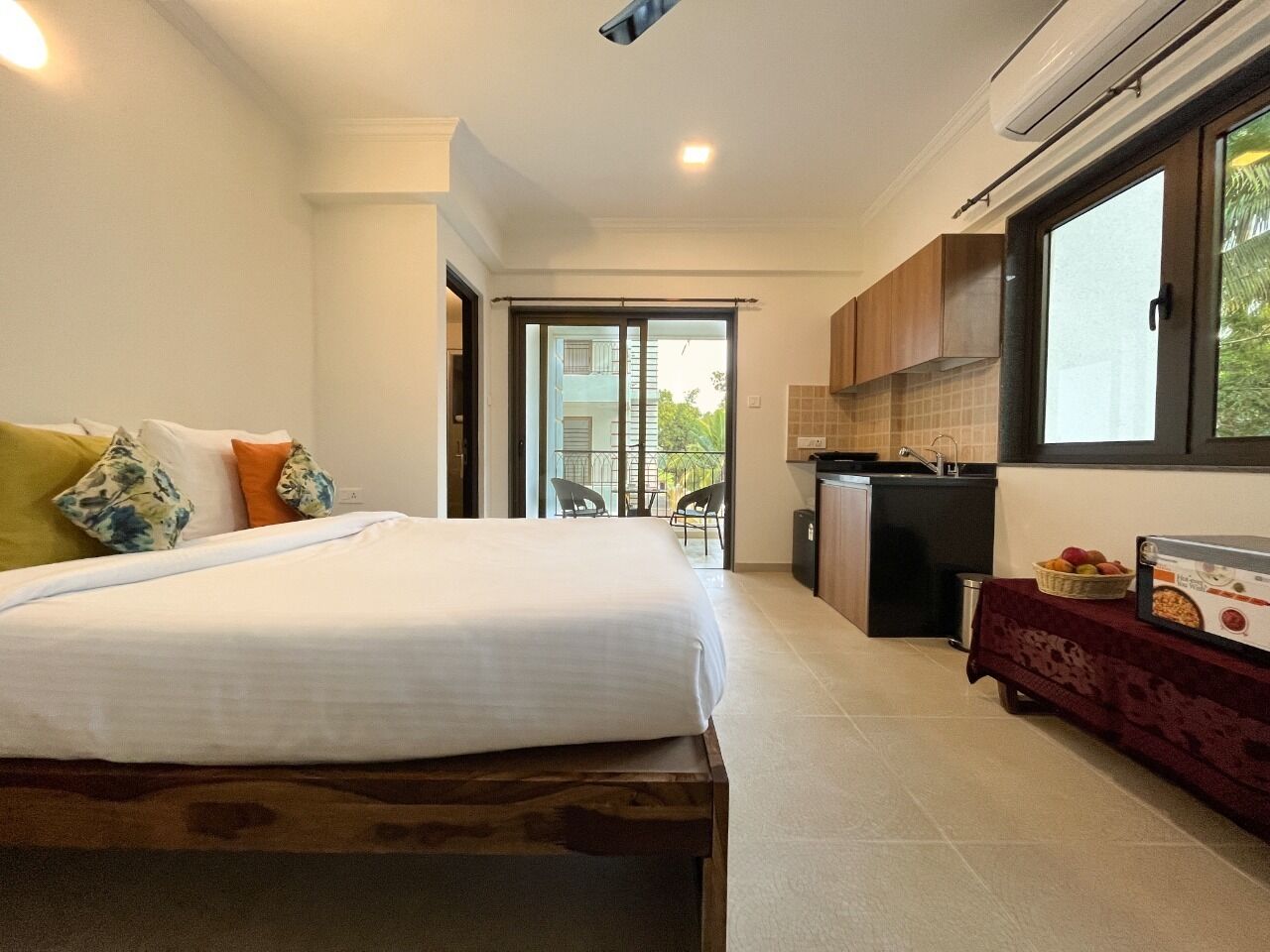 Acron Seawinds Baga-Arpora