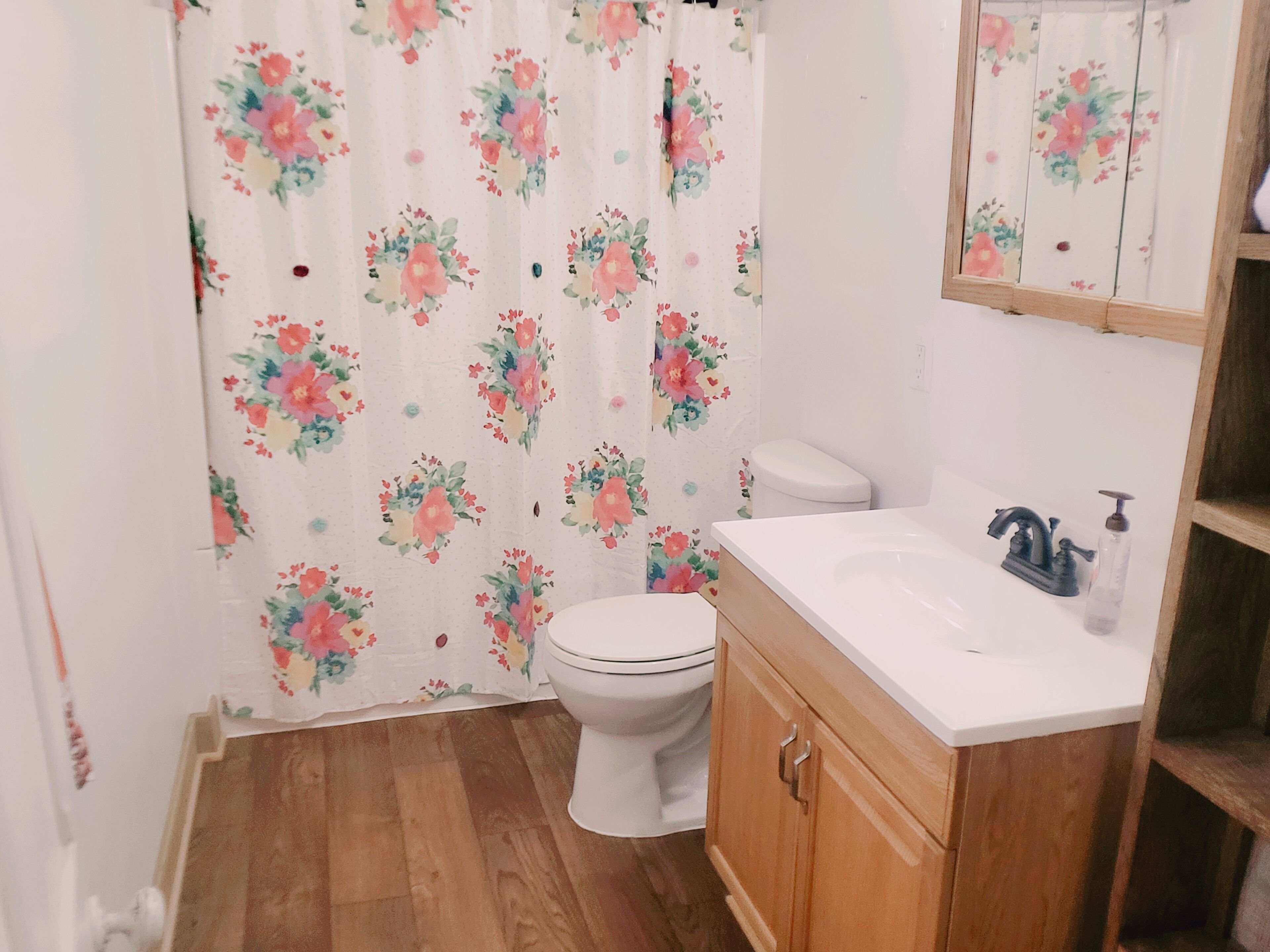 ★ Cozy Country Cabin ★ near Luray & hiking trails!