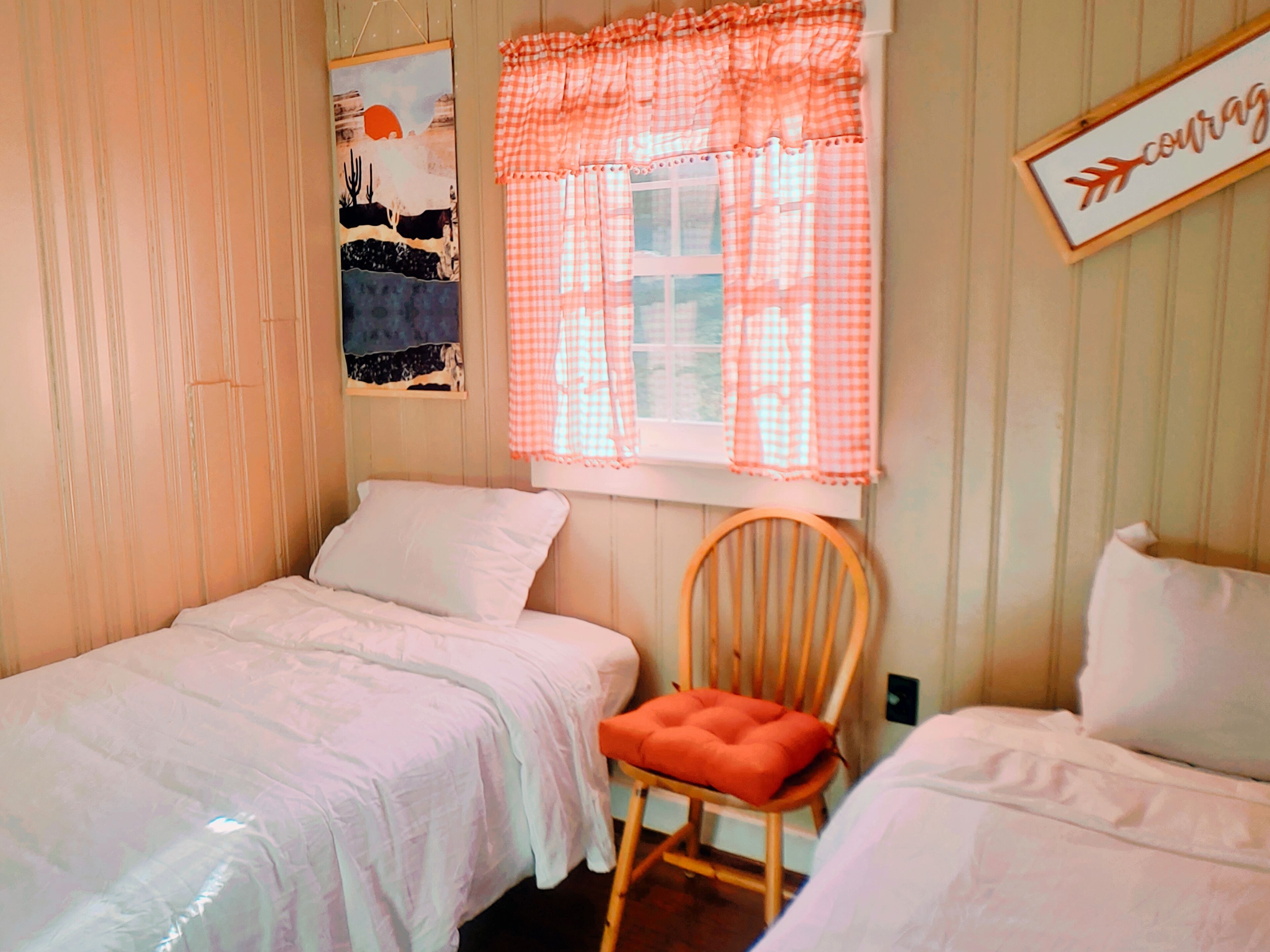 ★ Cozy Country Cabin ★ near Luray & hiking trails!