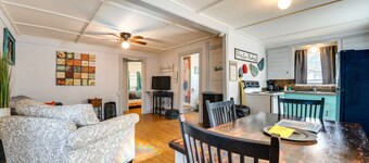 'Cabana Sol' Cabin: 4 Mi to Garner State Park