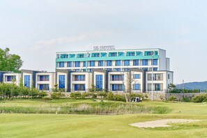 Front of property - Daecheon SN Hotel (Boryeong)