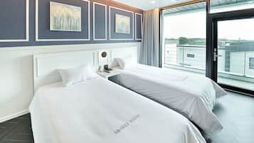 Hotel Type Standard Twin Room, 1 Bedroom (No Cooking Allowed) | 2 bedrooms, premium bedding, down comforters, soundproofing