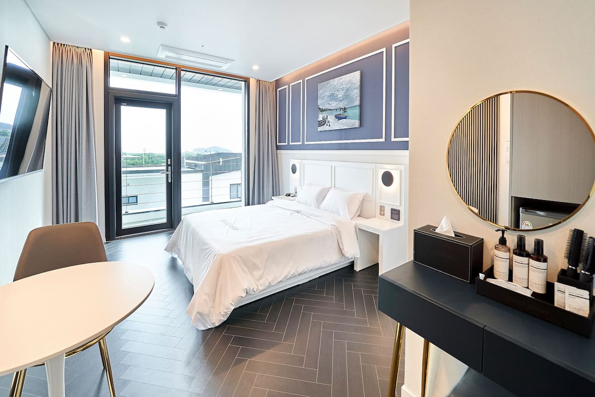 2 habitaciones, ropa de cama de alta calidad y cubrecamas