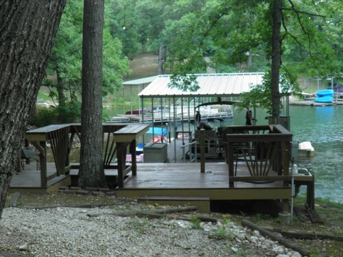 Private Room and Living Room on Beautiful Lakefront Getaway