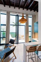 Apartment with Pool