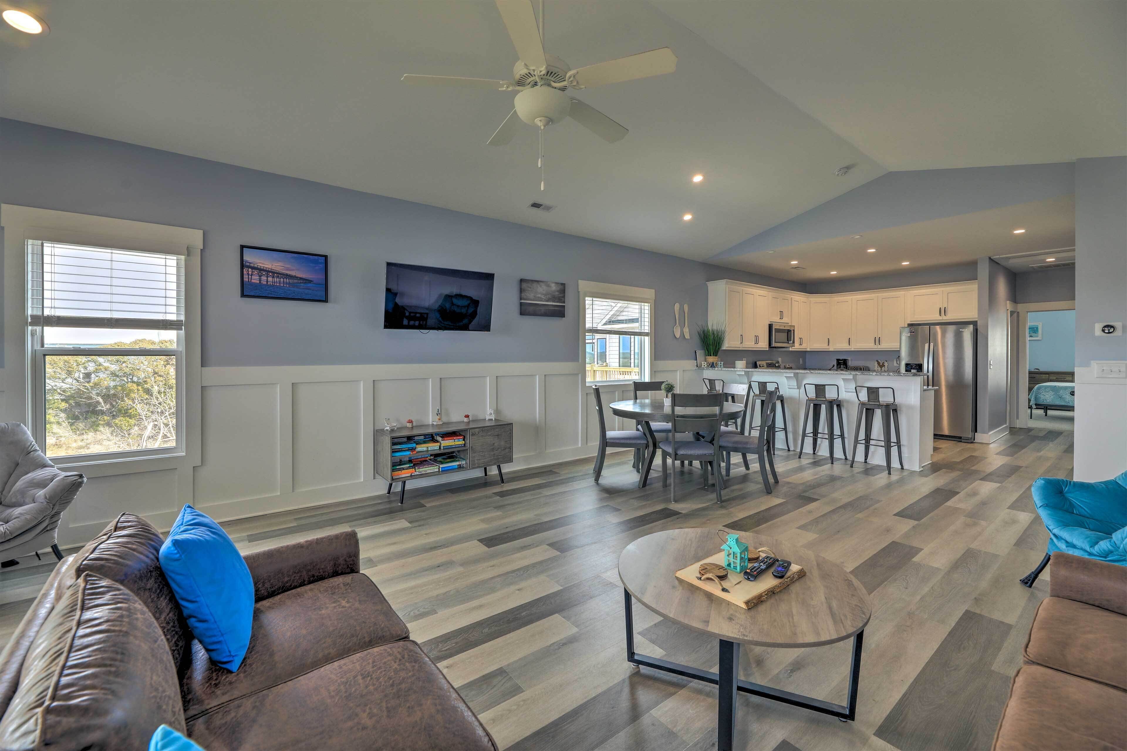 Stylish Townhome w/ Balconies & Tesla Charger!