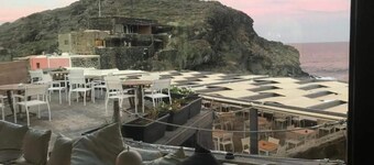 Ferienhaus "Ziloto" mit Meerblick, Terrasse & WLAN