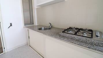 Fridge, microwave, stovetop, electric kettle