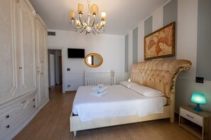 6 sovrum, strykjärn/strykbräda, gratis wi-fi och sängkläder