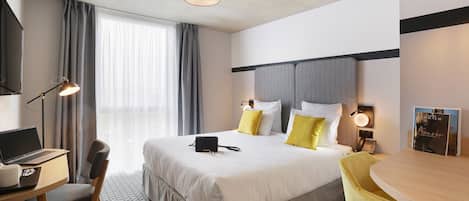 1 bedroom, in-room safe, soundproofing, travel crib