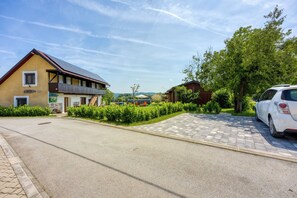 Family House, Multiple Bedrooms, Mountainside (Merry's Spa & Relax House) | Exterior - Merry's Spa & Relax House (Črnomelj)