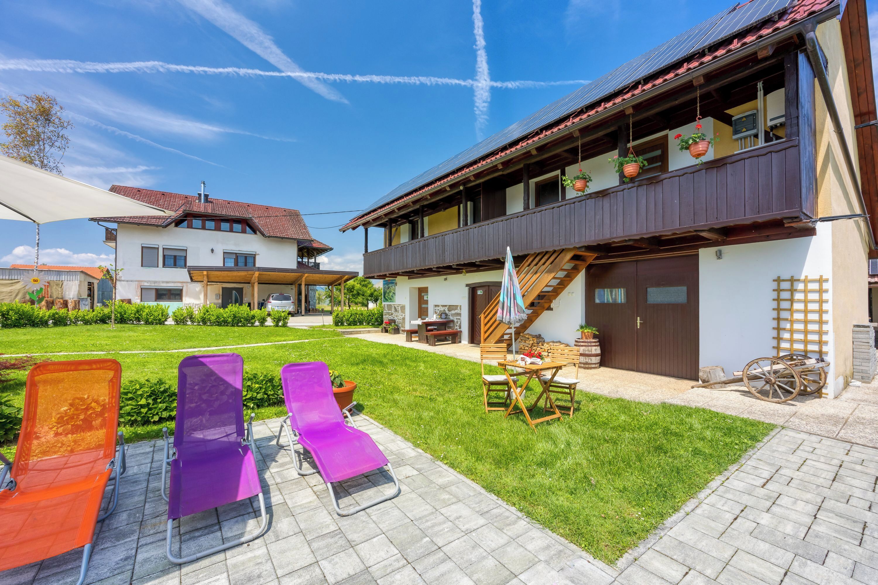 Family House, Multiple Bedrooms, Mountainside (Merry's Spa & Relax House) | Outdoor dining
