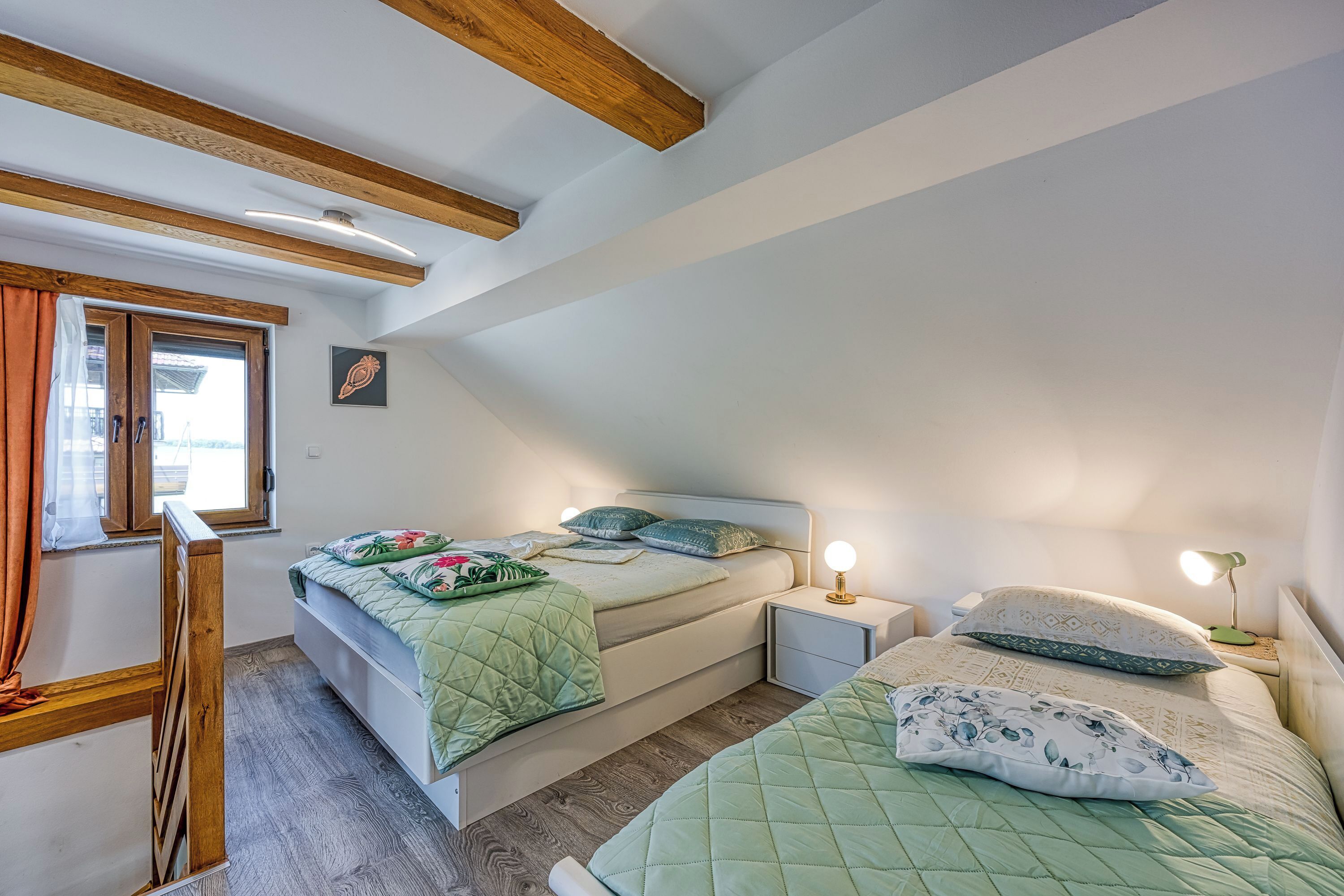 Family House, Multiple Bedrooms, Mountainside (Merry's Spa & Relax House) | 3 bedrooms, free WiFi, bed sheets