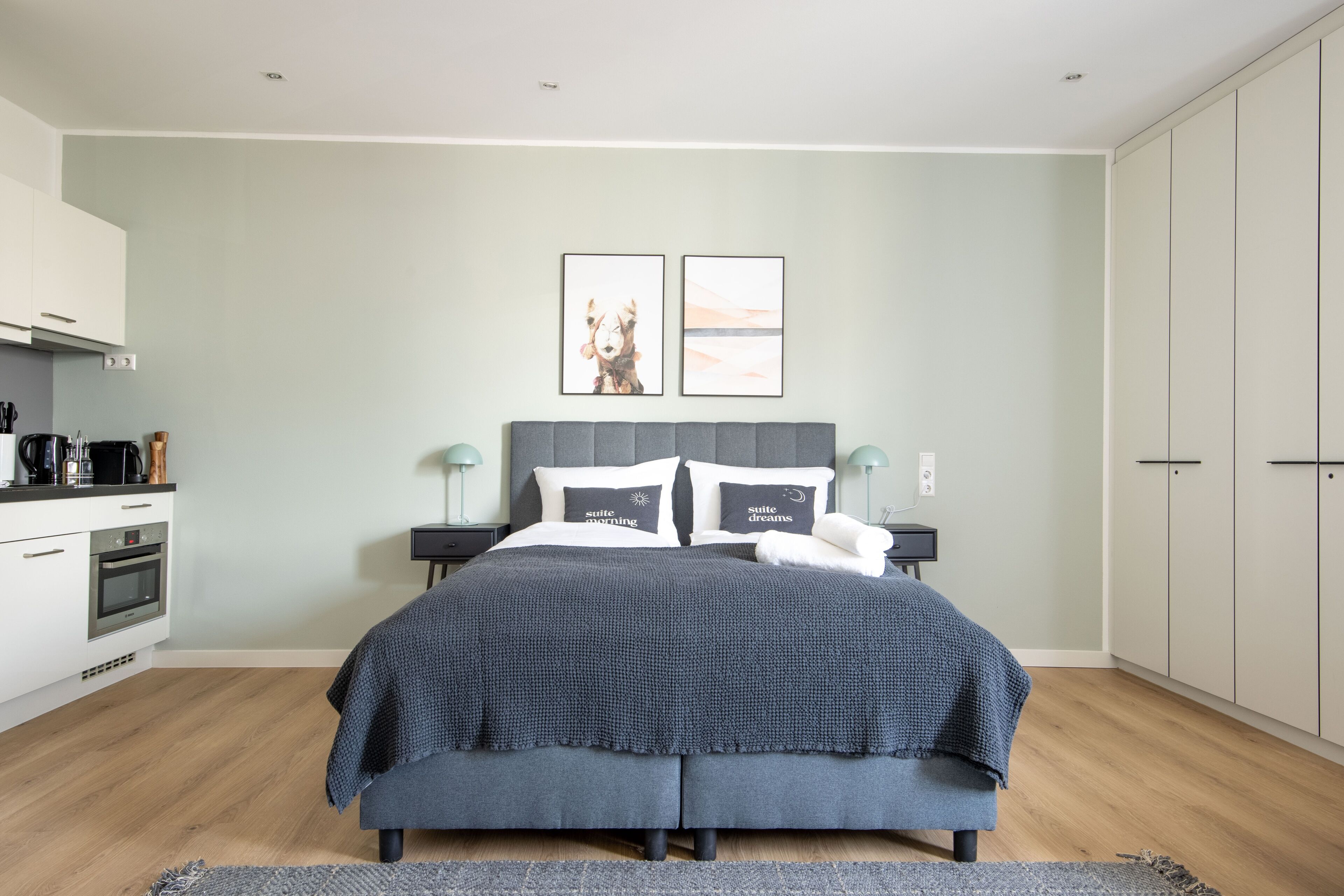 Suite | 책상, 무료 WiFi, 침대 시트