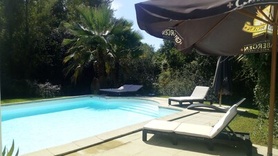 EXCEPTIONAL IN THE COUNTRYSIDE 15mn from BIARRITZ