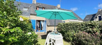 Cozy Home for 4, 250m from Saint-Jacques Beach, Sarzeau