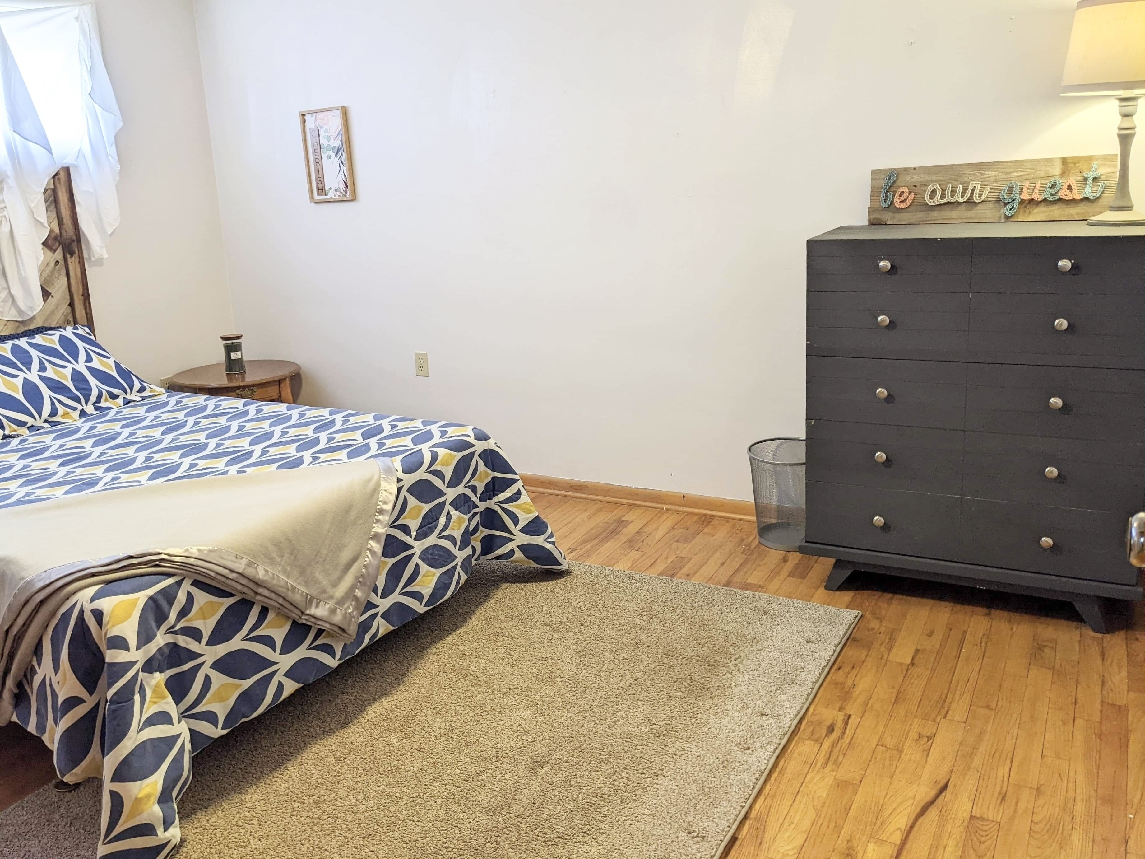 Cheerful 3 BR Residential Home in Small Town USA