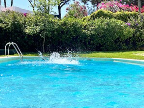 Piscine extérieure