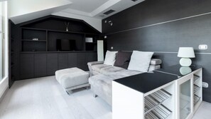 2 bedrooms, WiFi - Italianway - Corso Venezia 7 - Traviata (Milan)